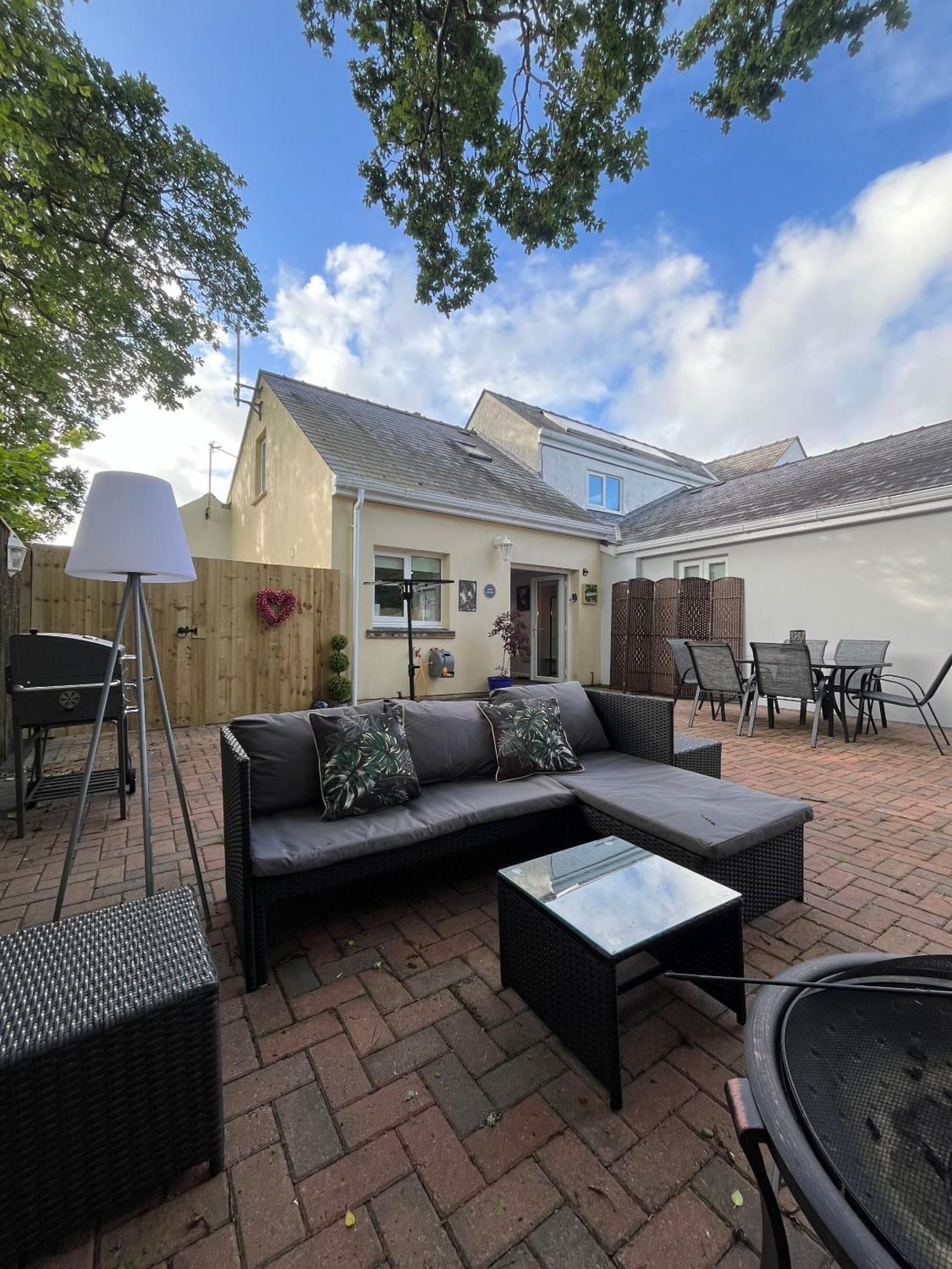 Poppy Cottage, Pembrokeshire Тенби